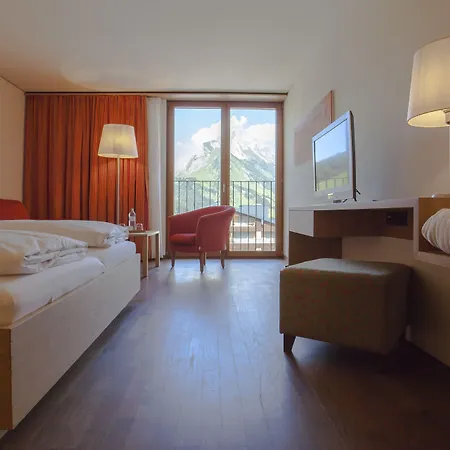 Hotel Steffisalp - Ski-in & Ski-out Am Arlberg